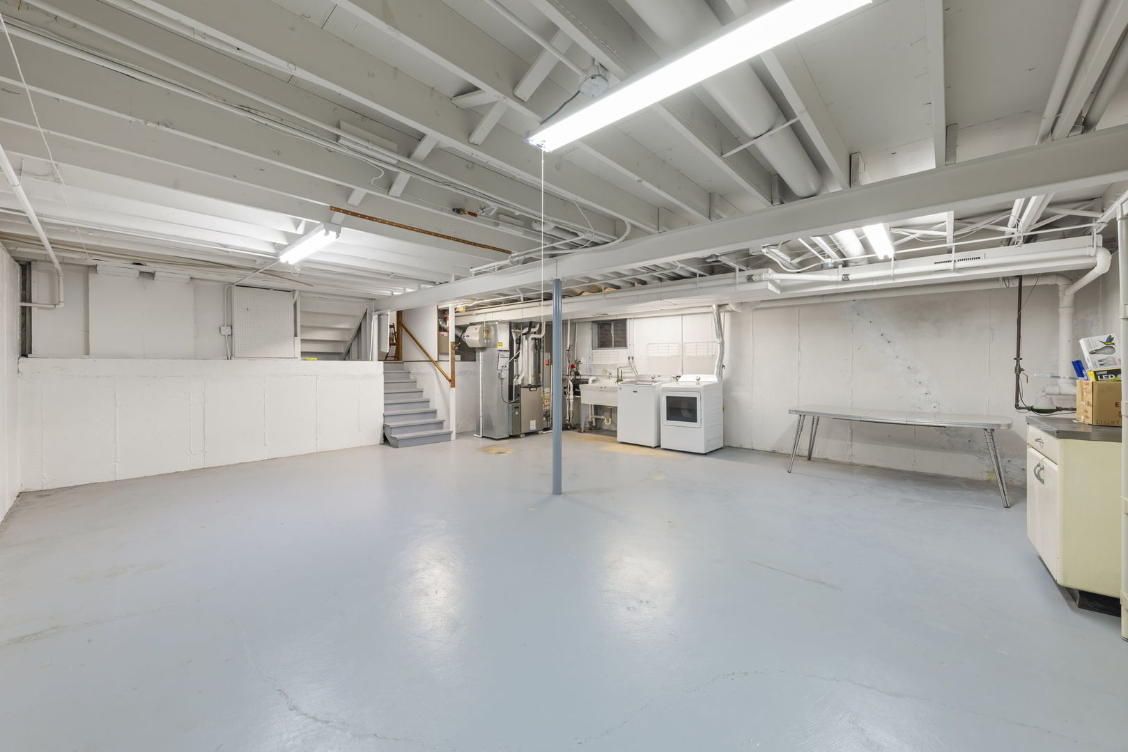3068 Hickory Road