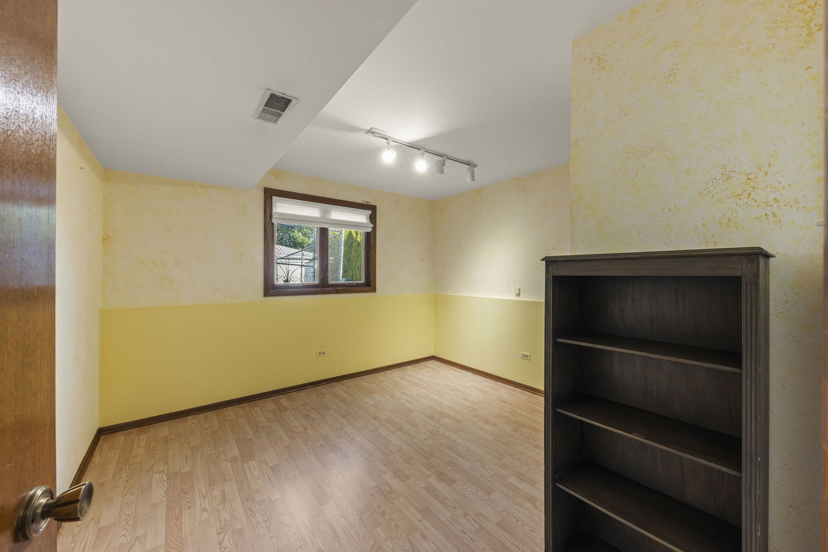 3068 Hickory Road