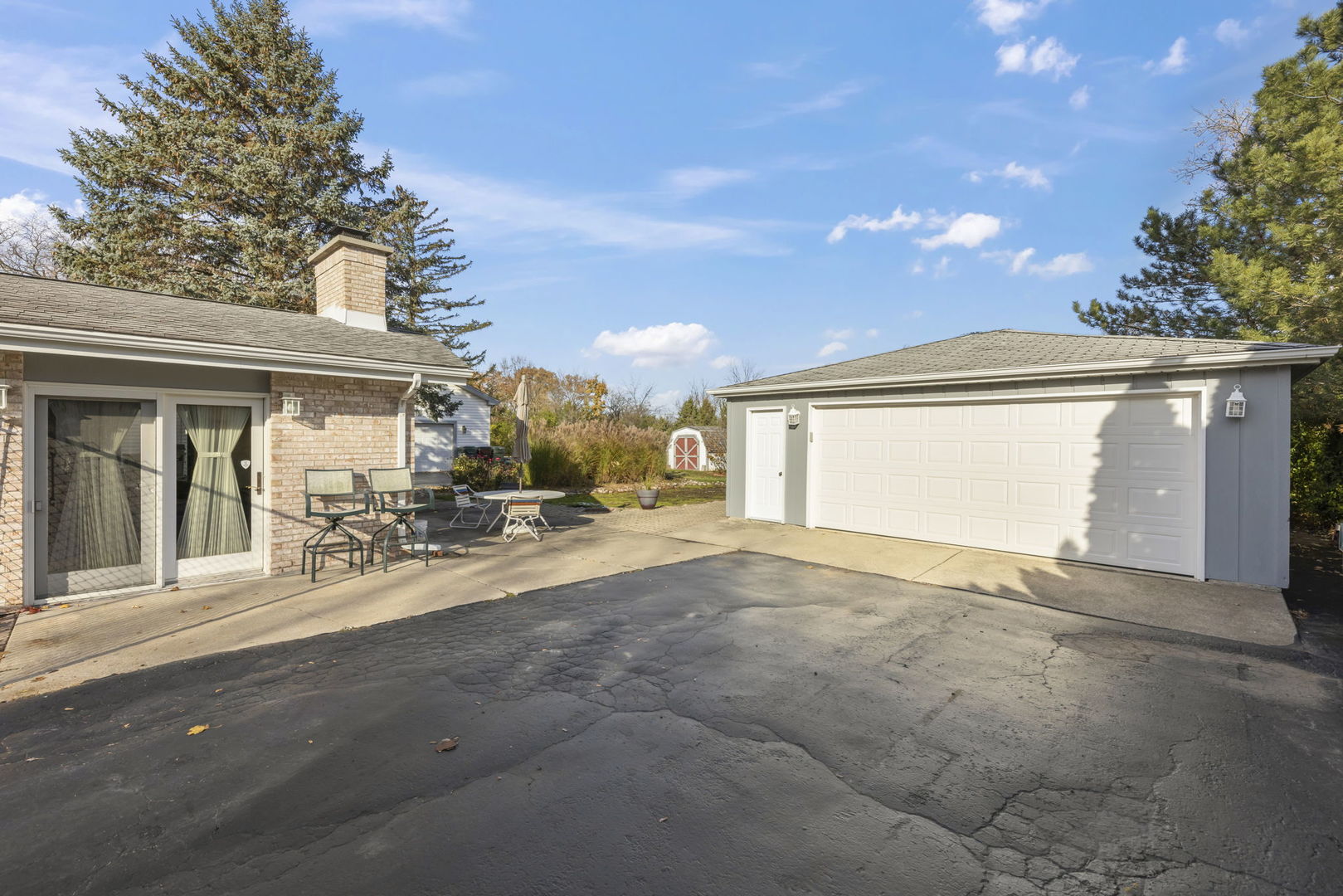 3068 Hickory Road