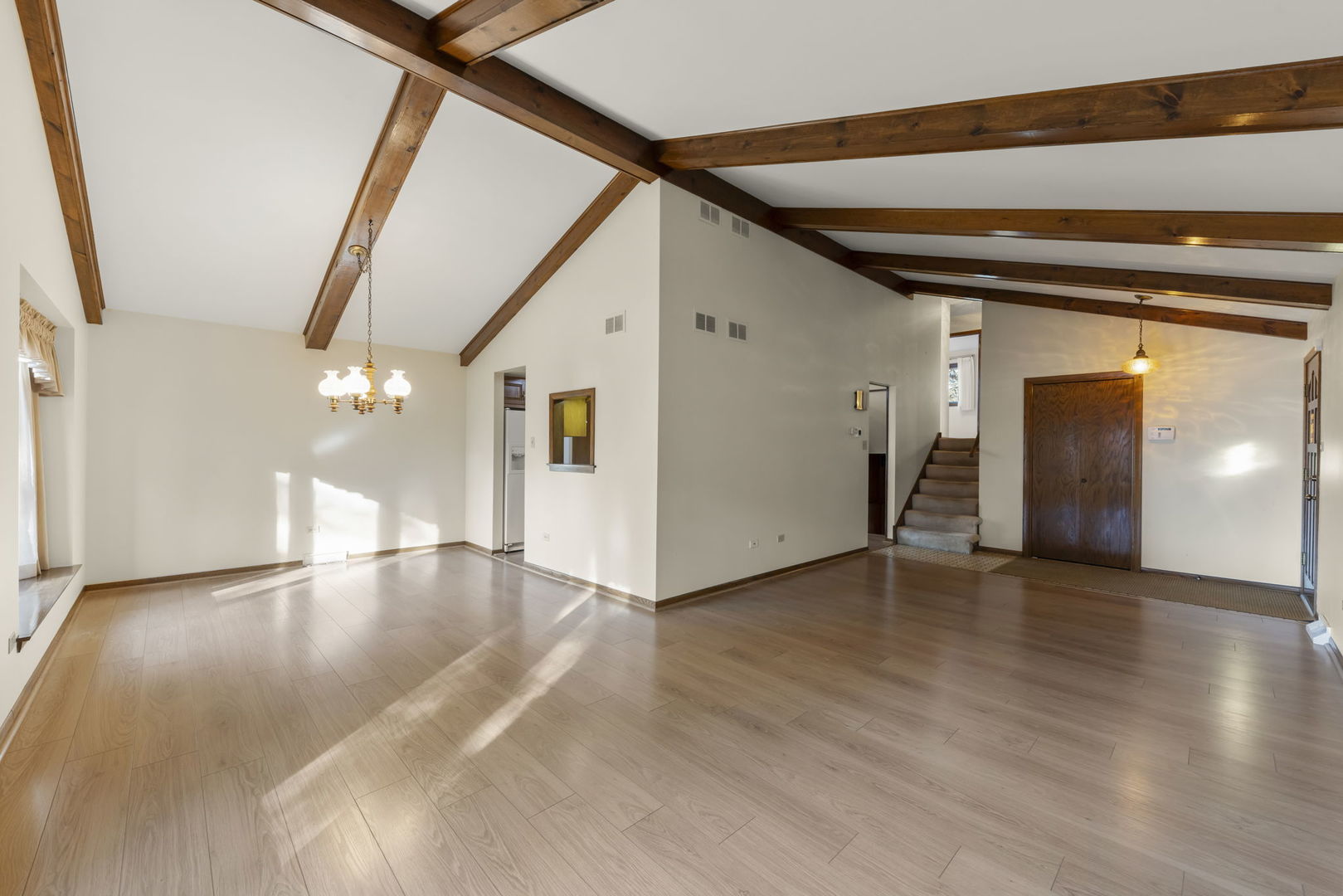 3068 Hickory Road