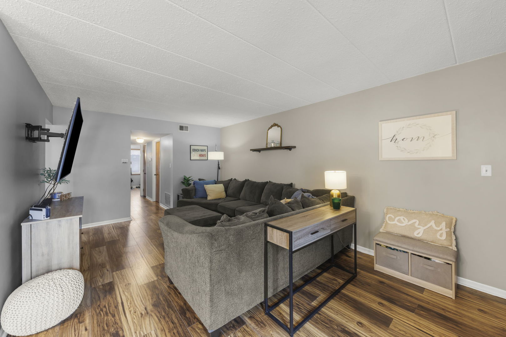 15718 Revere Court Unit: B