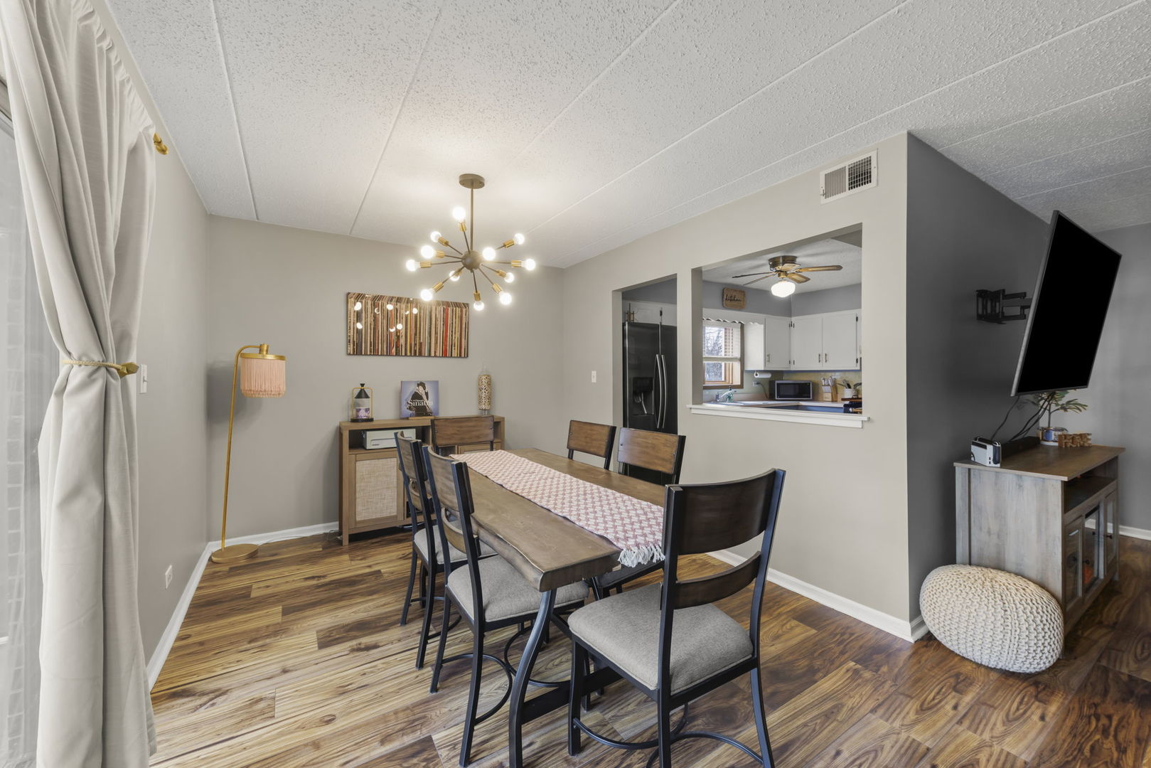 15718 Revere Court Unit: B