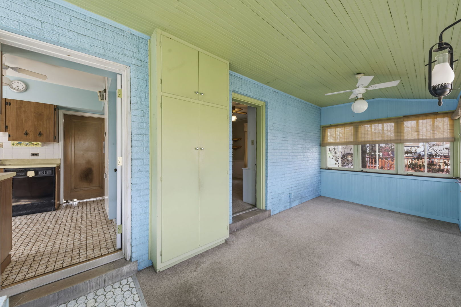 2126 Maple Road