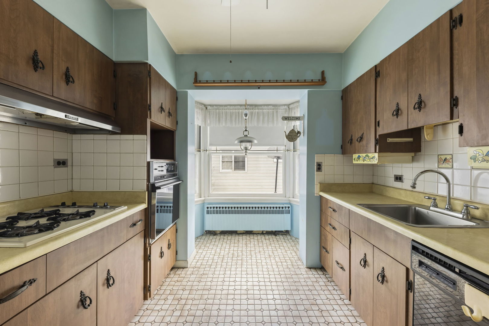 2126 Maple Road