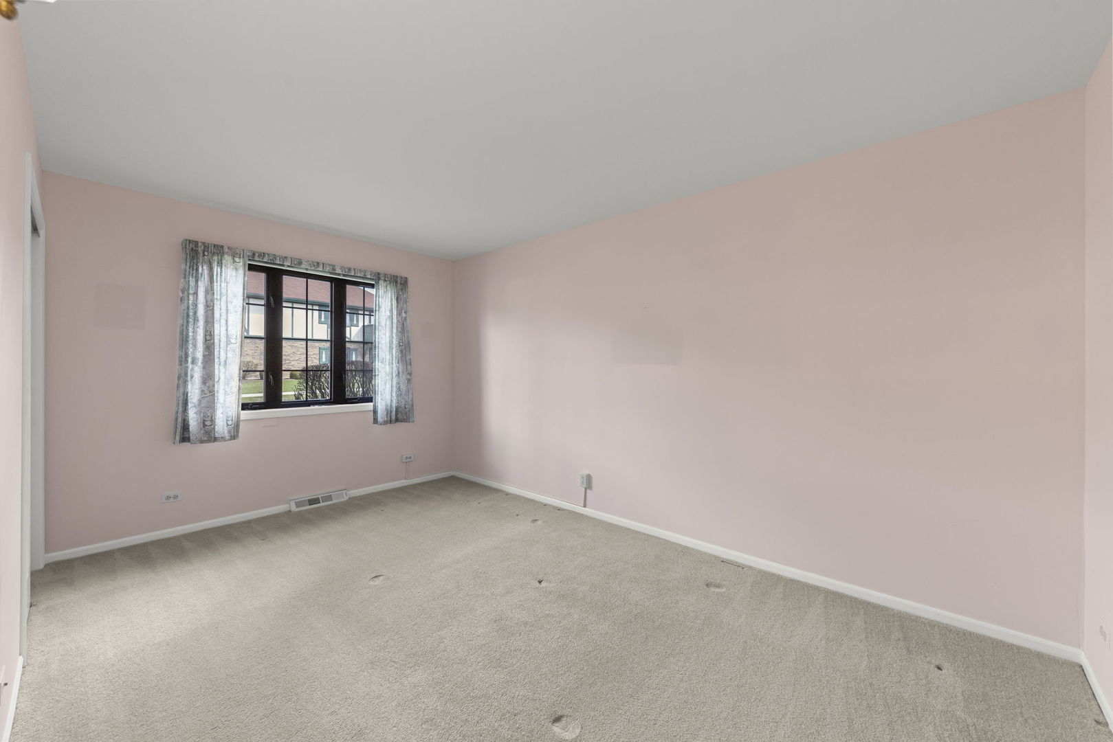 11532 Autobahn Drive