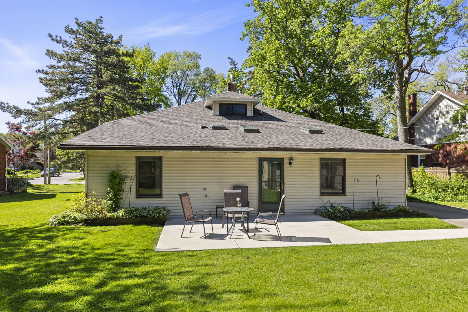 1924 Pine Road