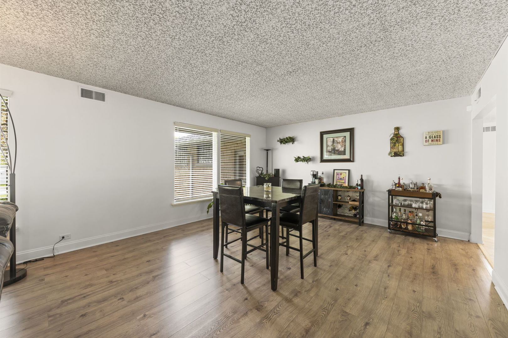 2245 Hawthorne Road