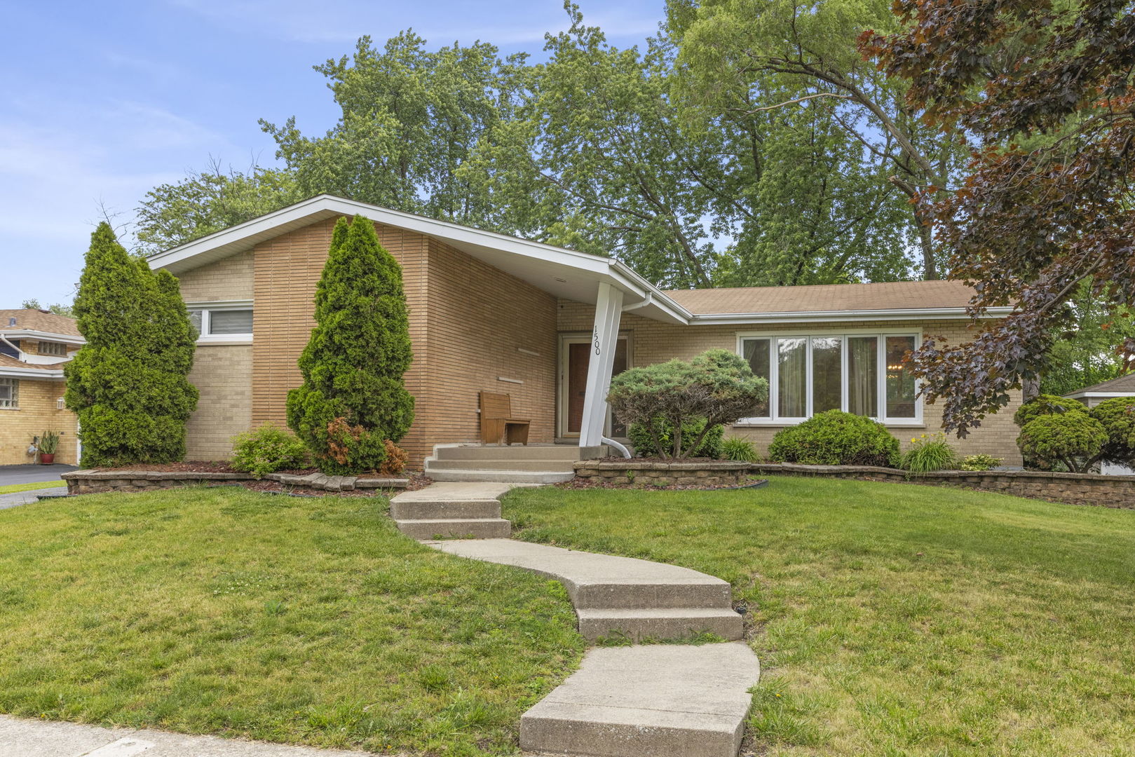 1500 Carson Drive
