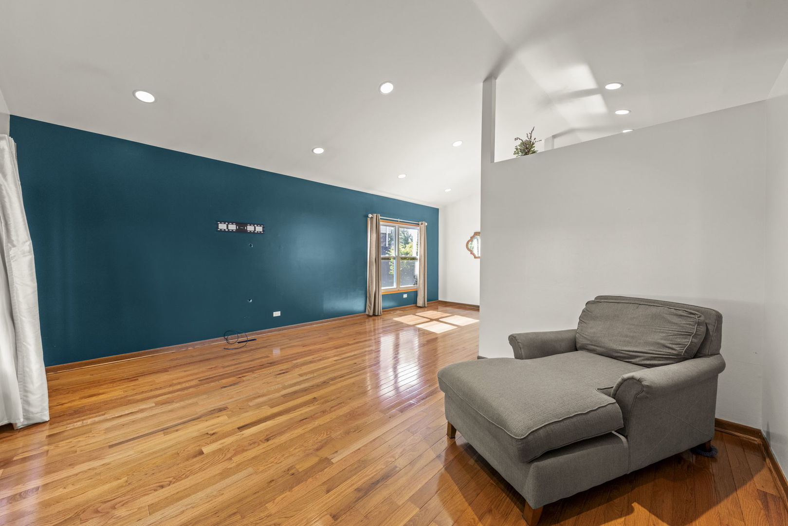 8407 Carriage Lane