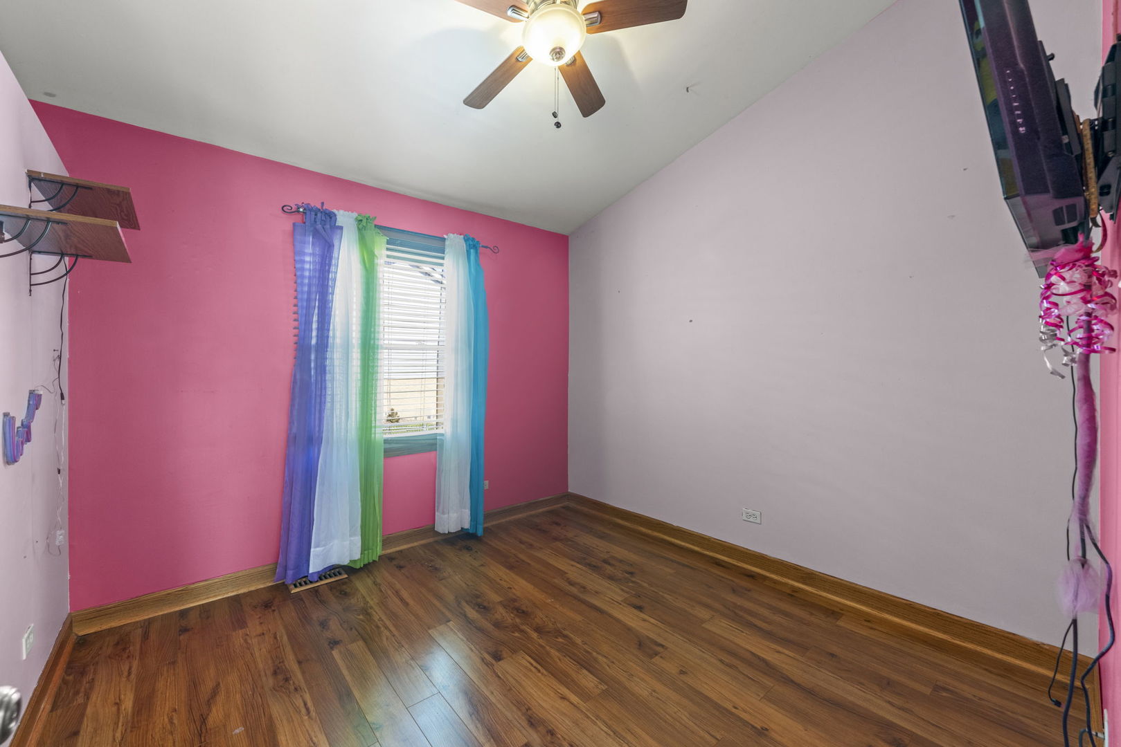8407 Carriage Lane