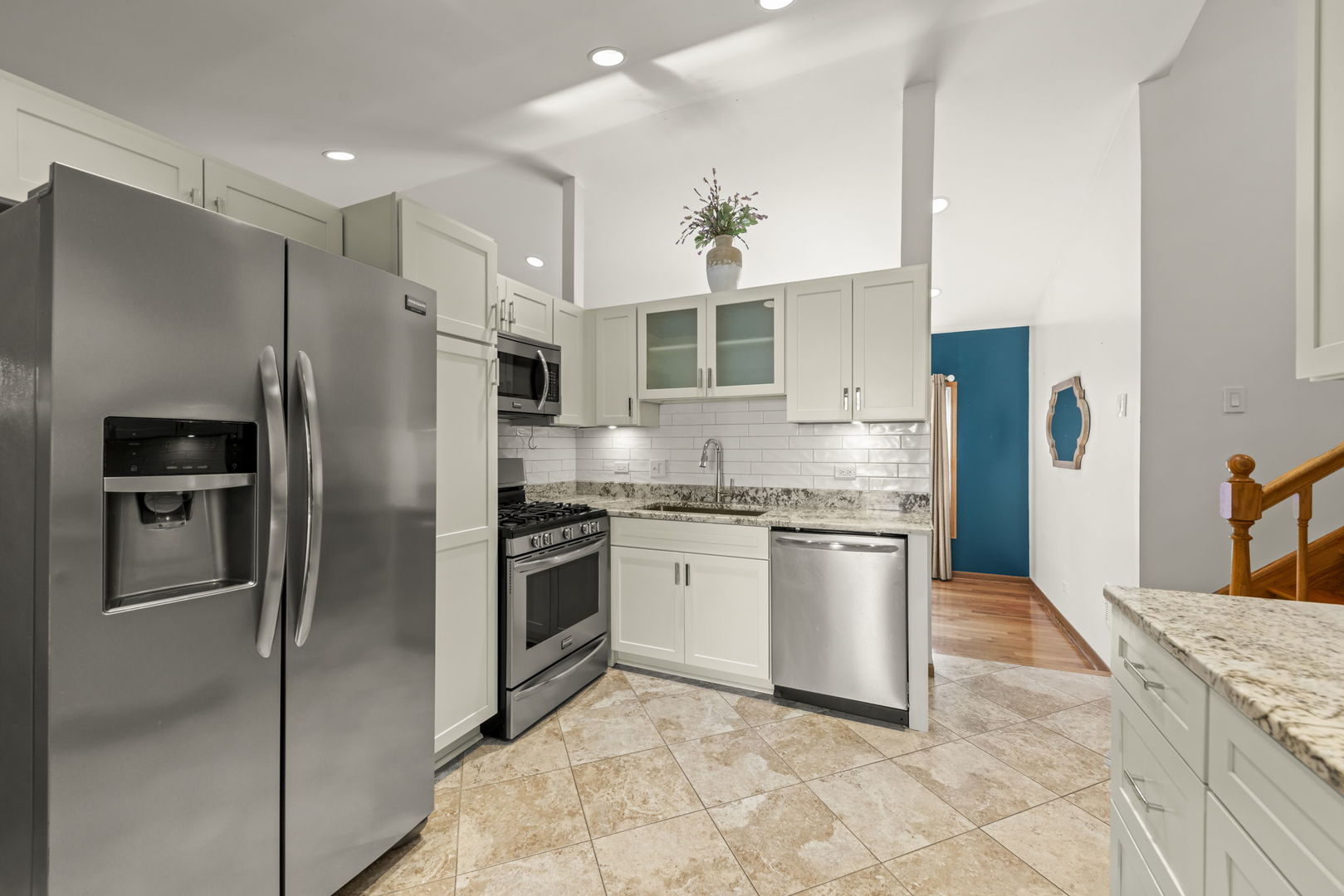 8407 Carriage Lane