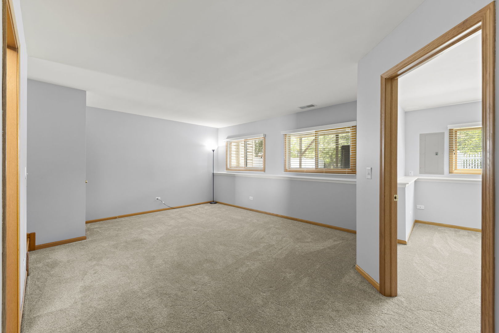 8227 Auburn Lane