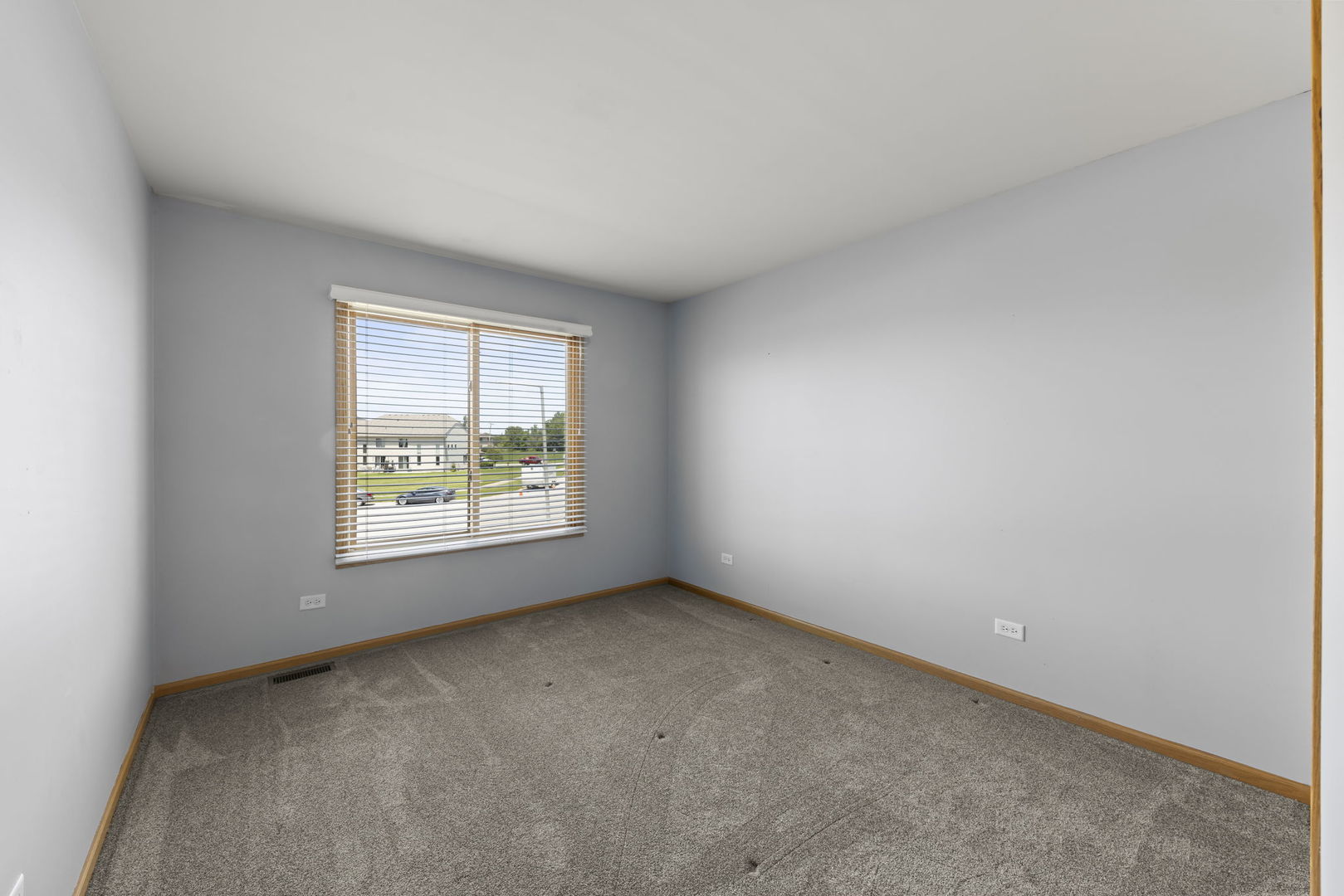 8227 Auburn Lane