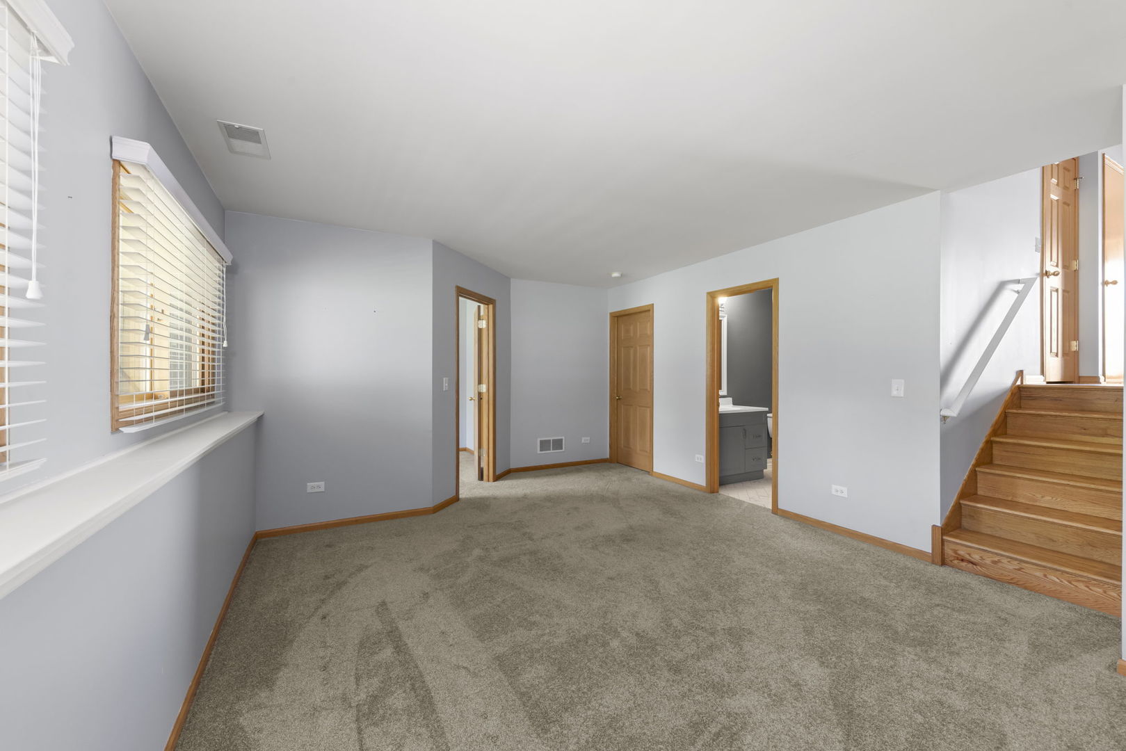 8227 Auburn Lane