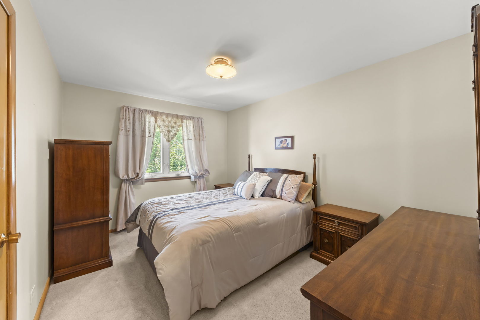261 S Mayfair Place