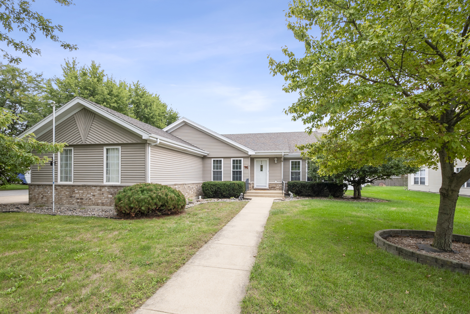 1582 Sun Ridge Drive