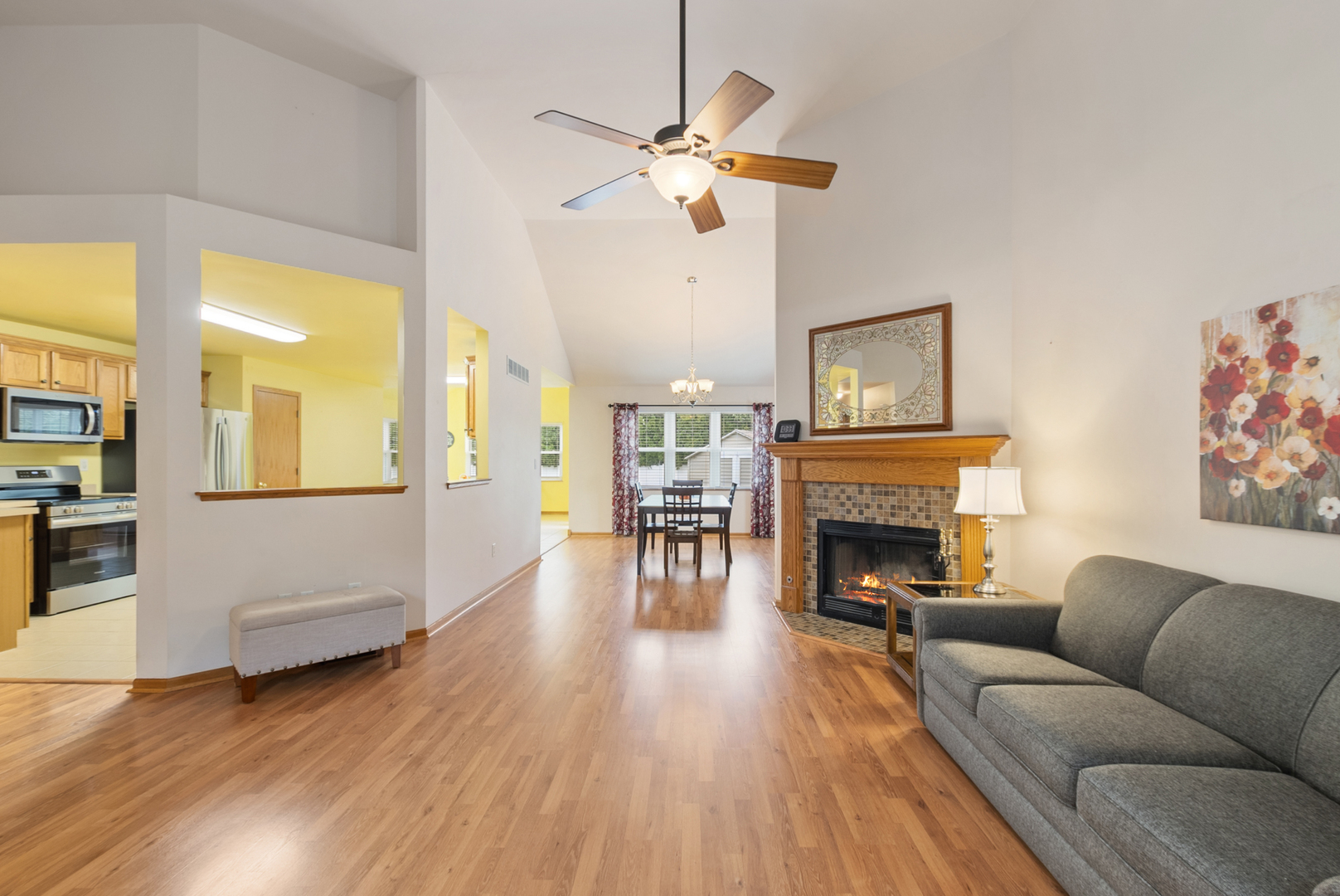 1582 Sun Ridge Drive