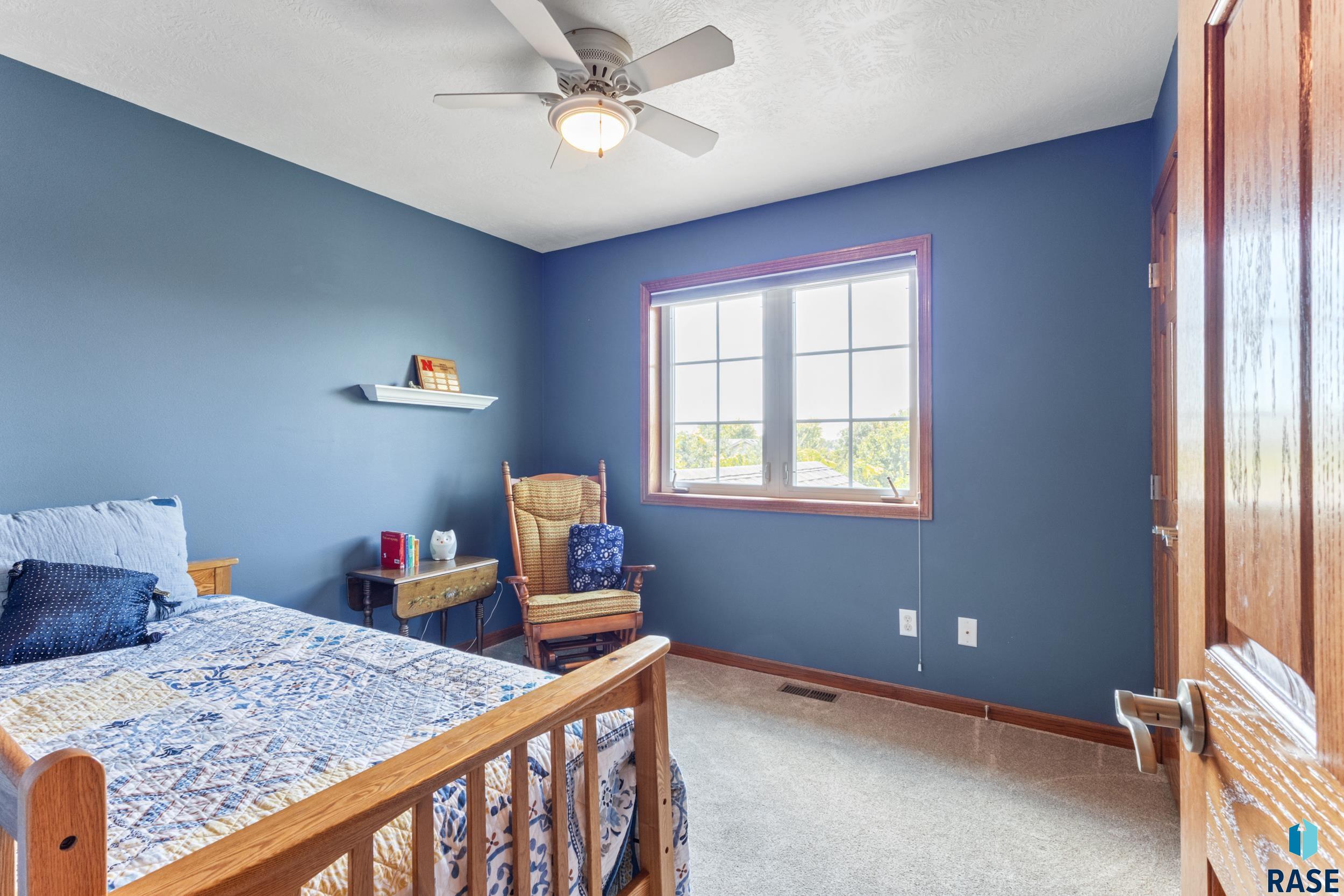 6309 S Heatherridge Ave