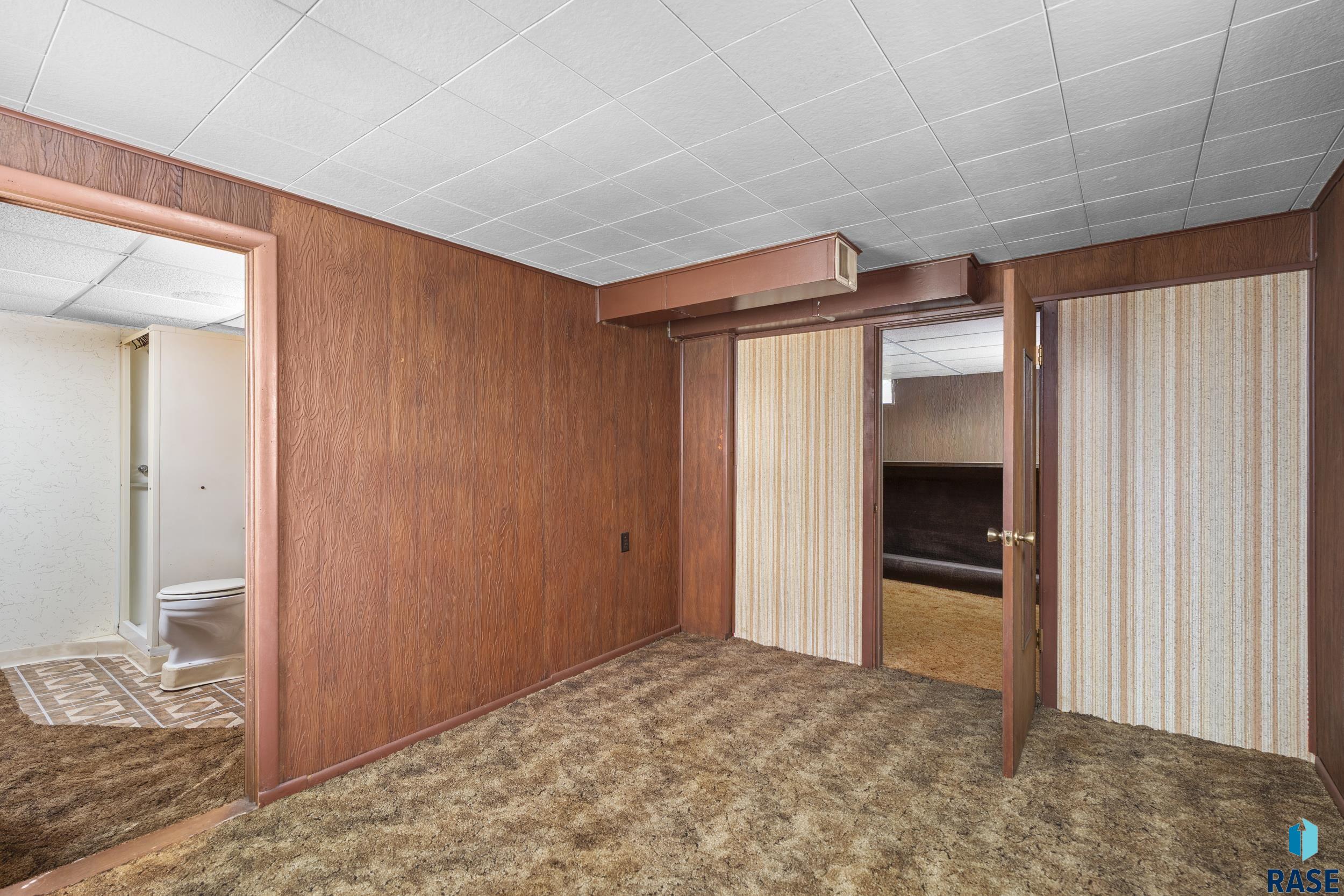 3117 E Claudette Dr
