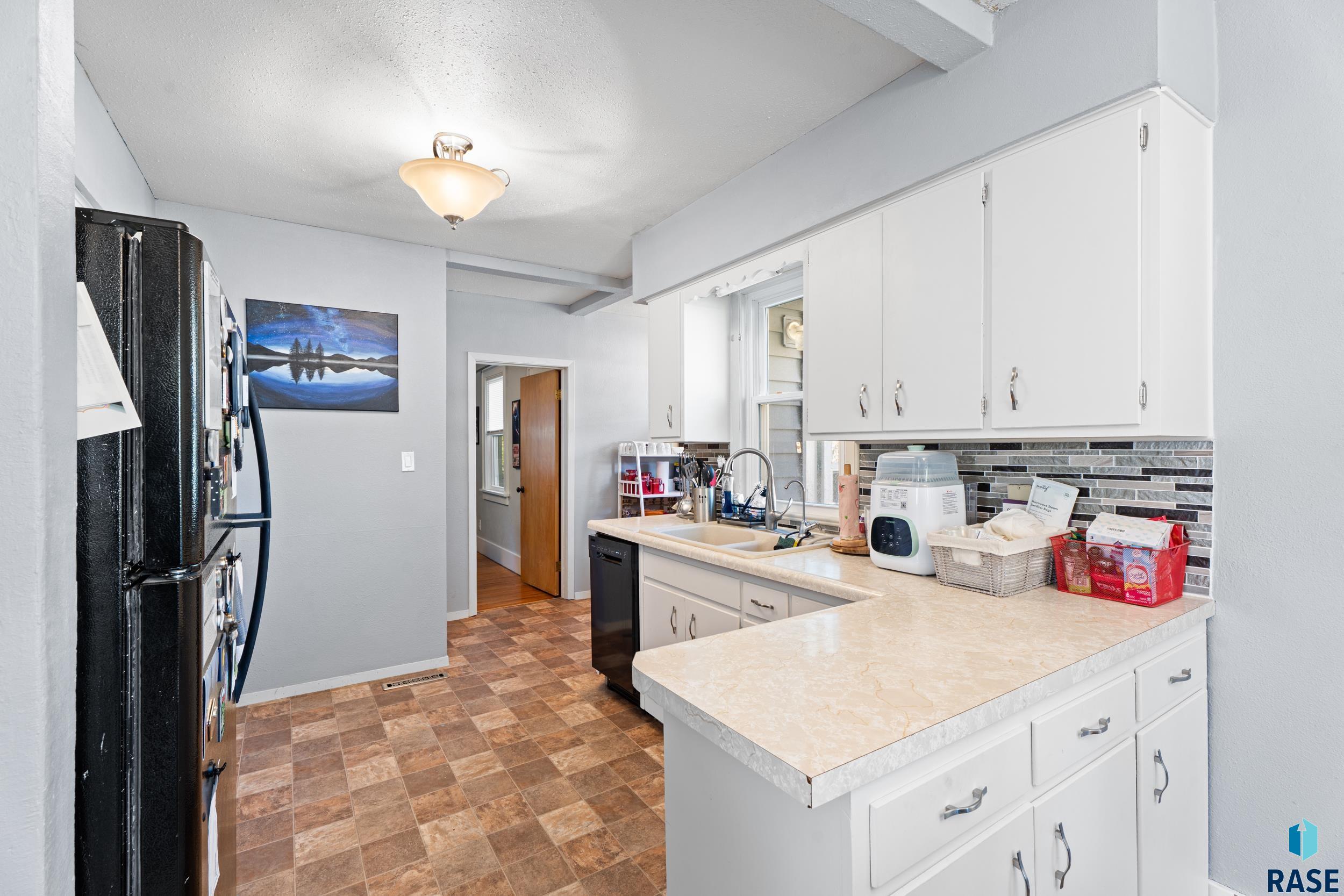 717 S Grange Ave Avenue