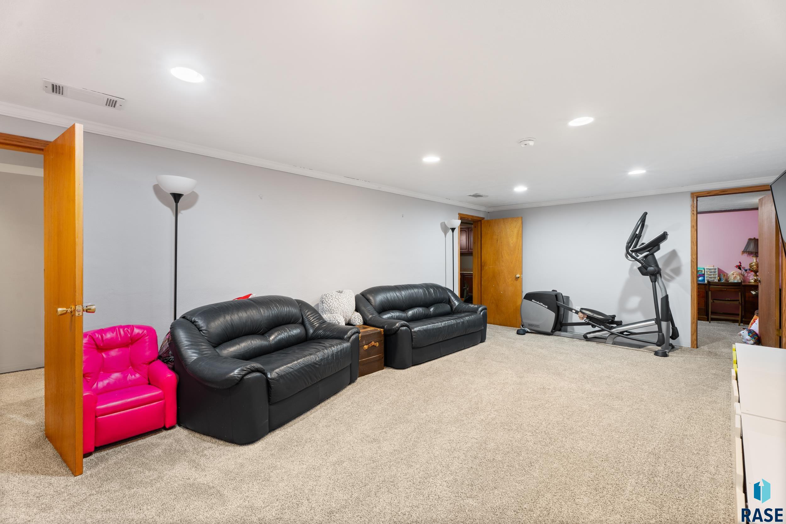 804 S Bahnson Ave Avenue