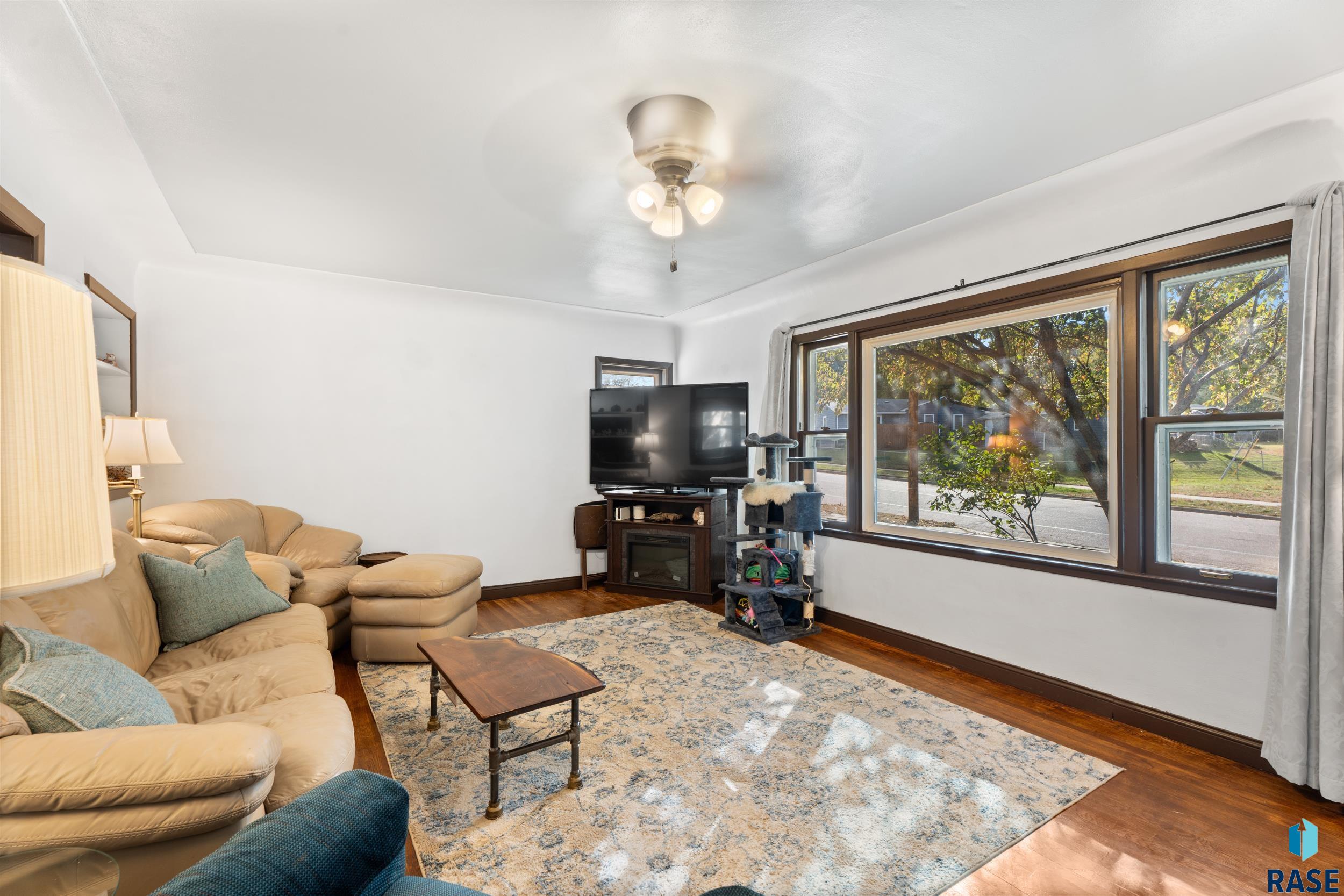 804 S Bahnson Ave Avenue