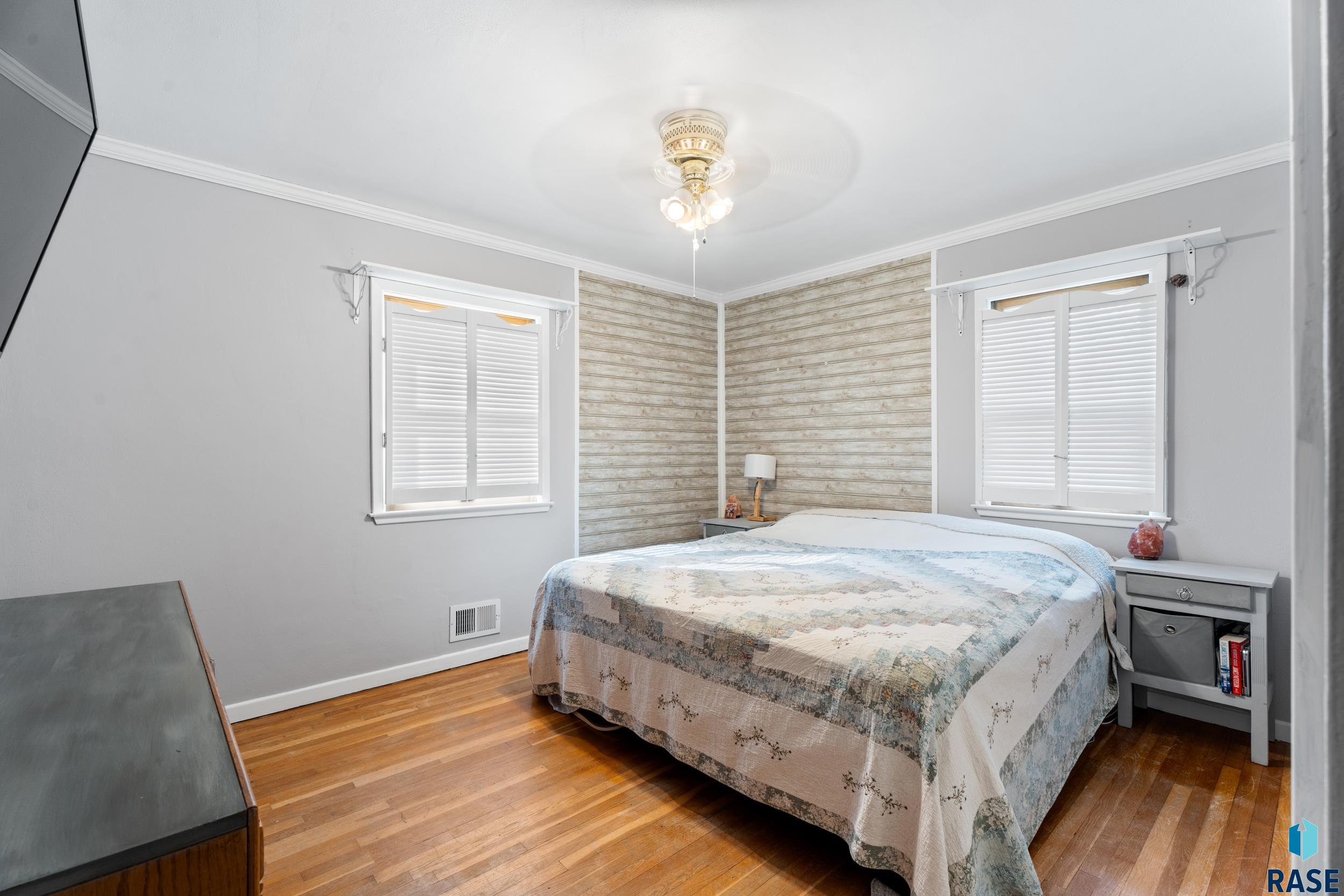 804 S Bahnson Ave Avenue