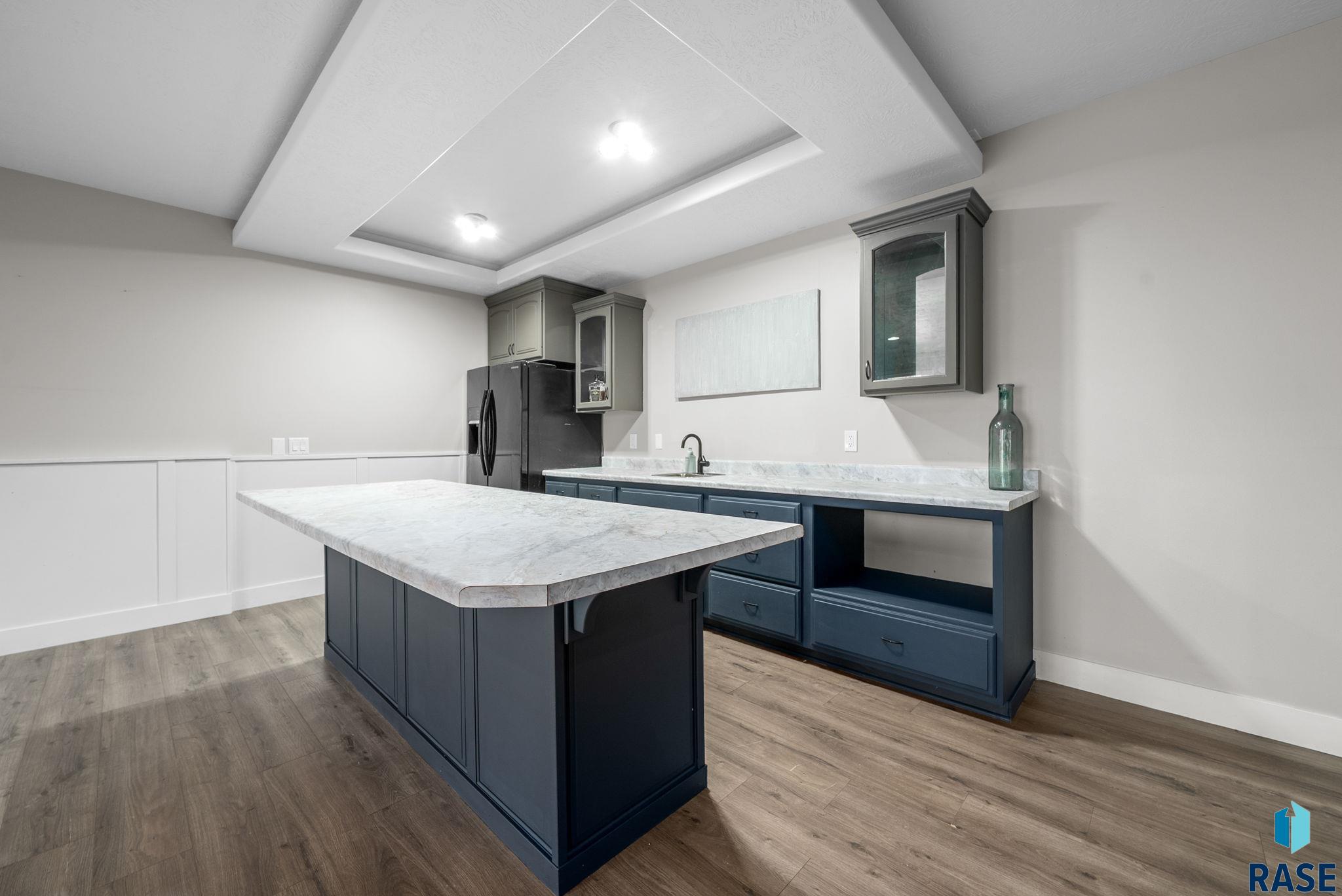 6313 Heatherridge Ave