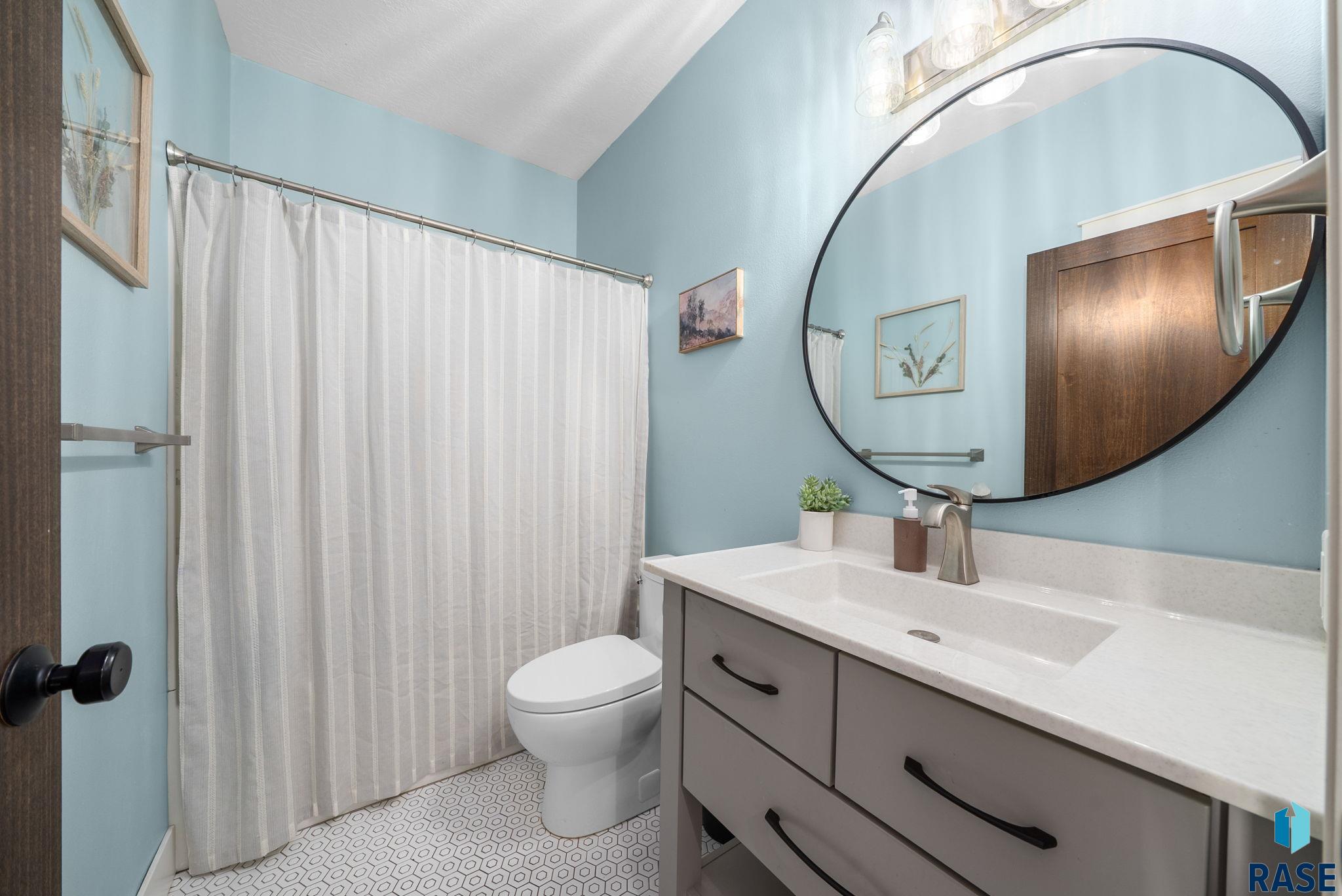 6313 Heatherridge Ave