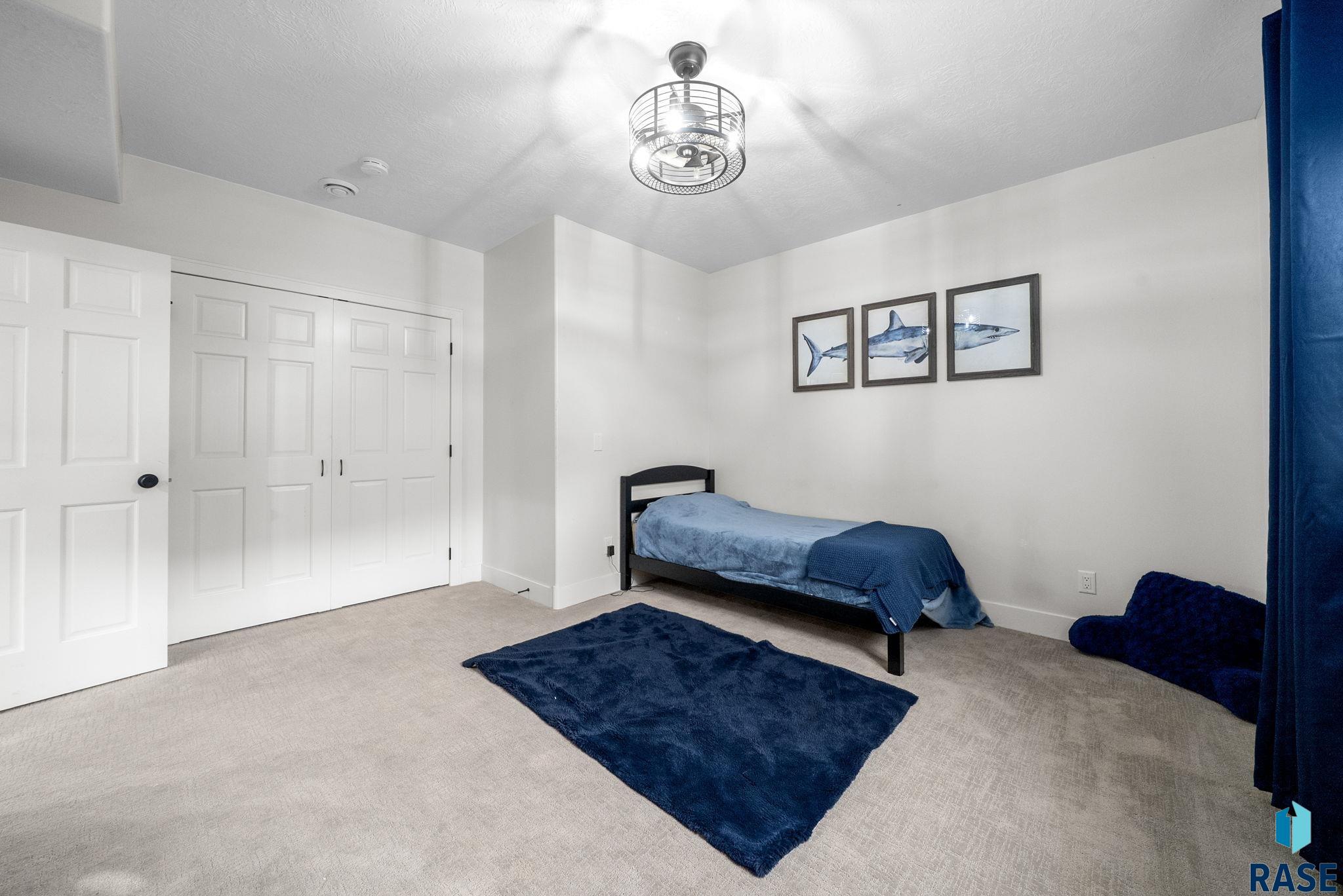 6313 Heatherridge Ave