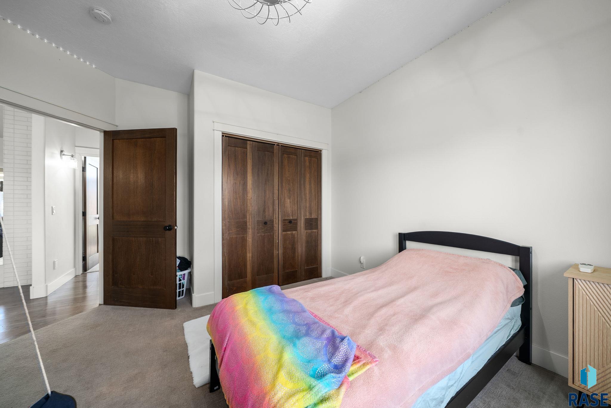 6313 Heatherridge Ave