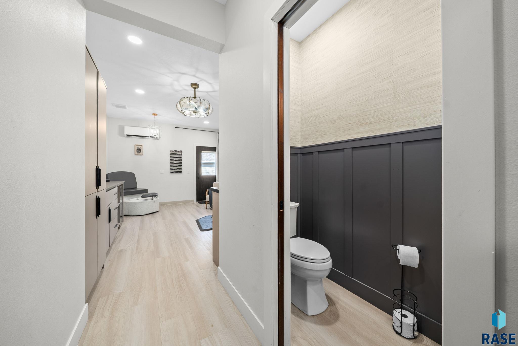 6313 Heatherridge Ave