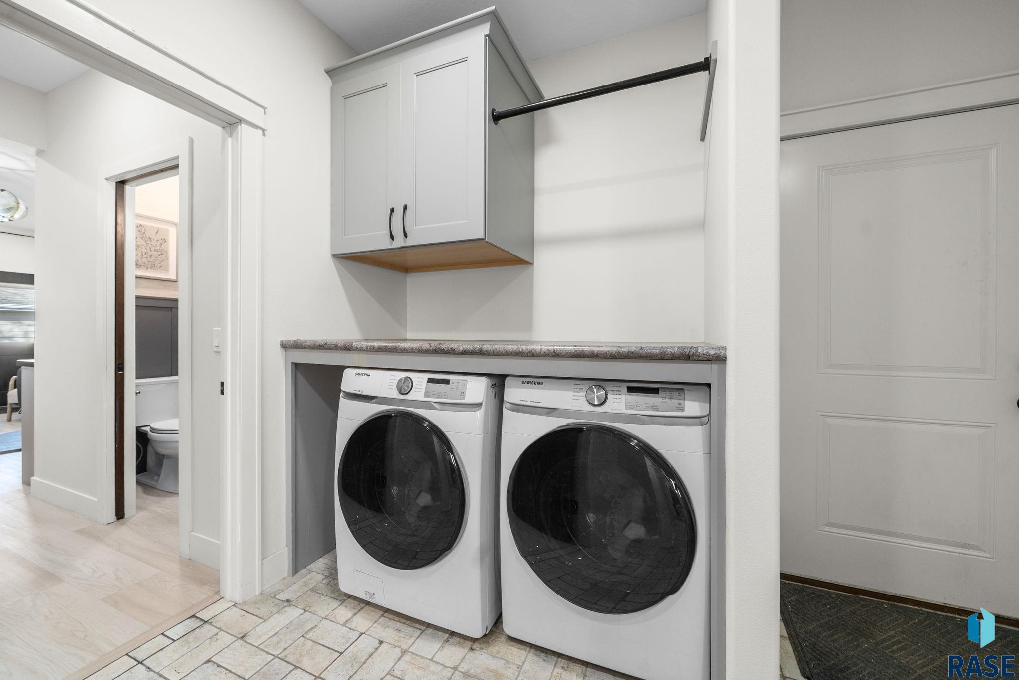 6313 Heatherridge Ave