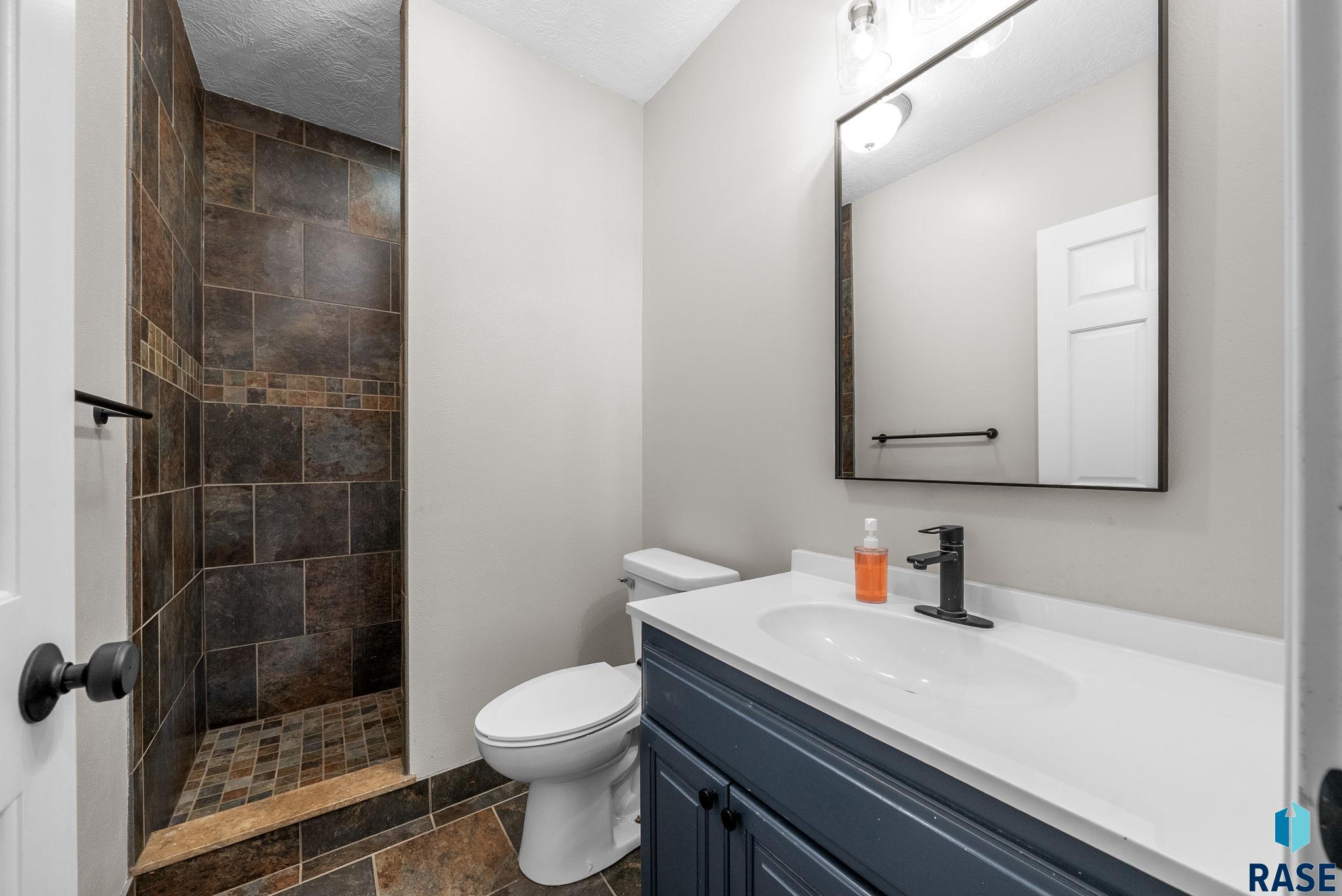 6313 Heatherridge Ave