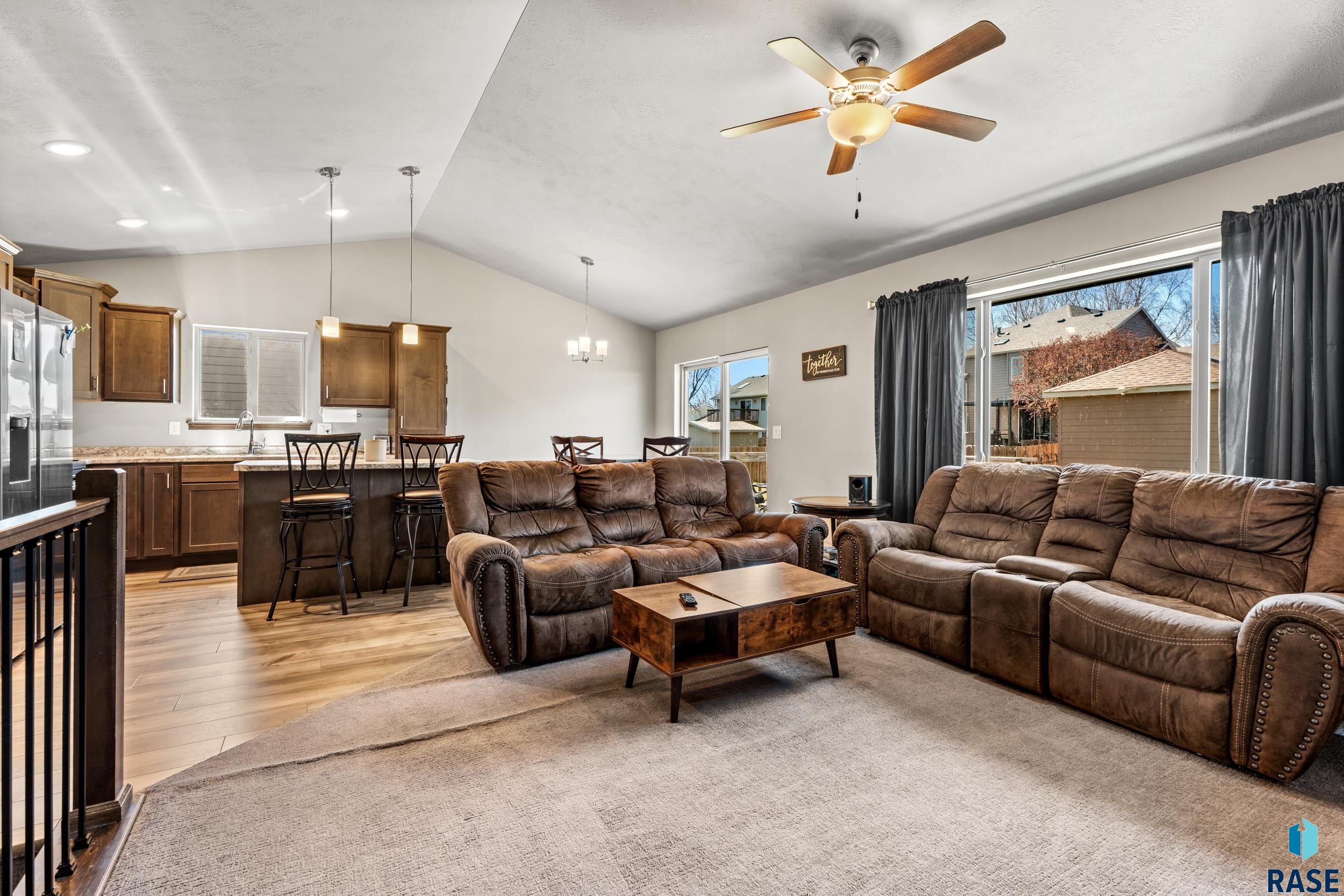 709 Anthem Dr