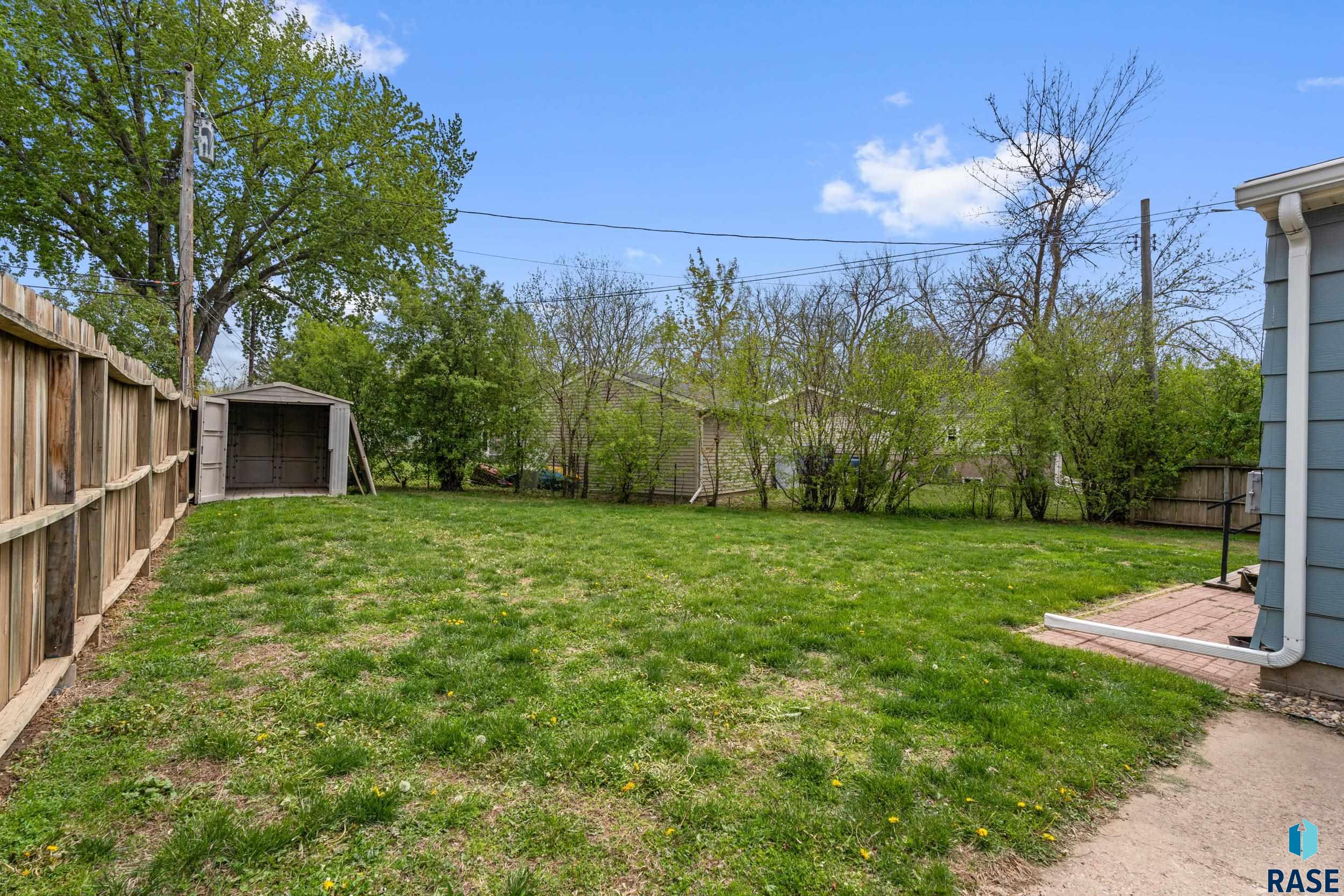 1716 S Olive Dr Dr