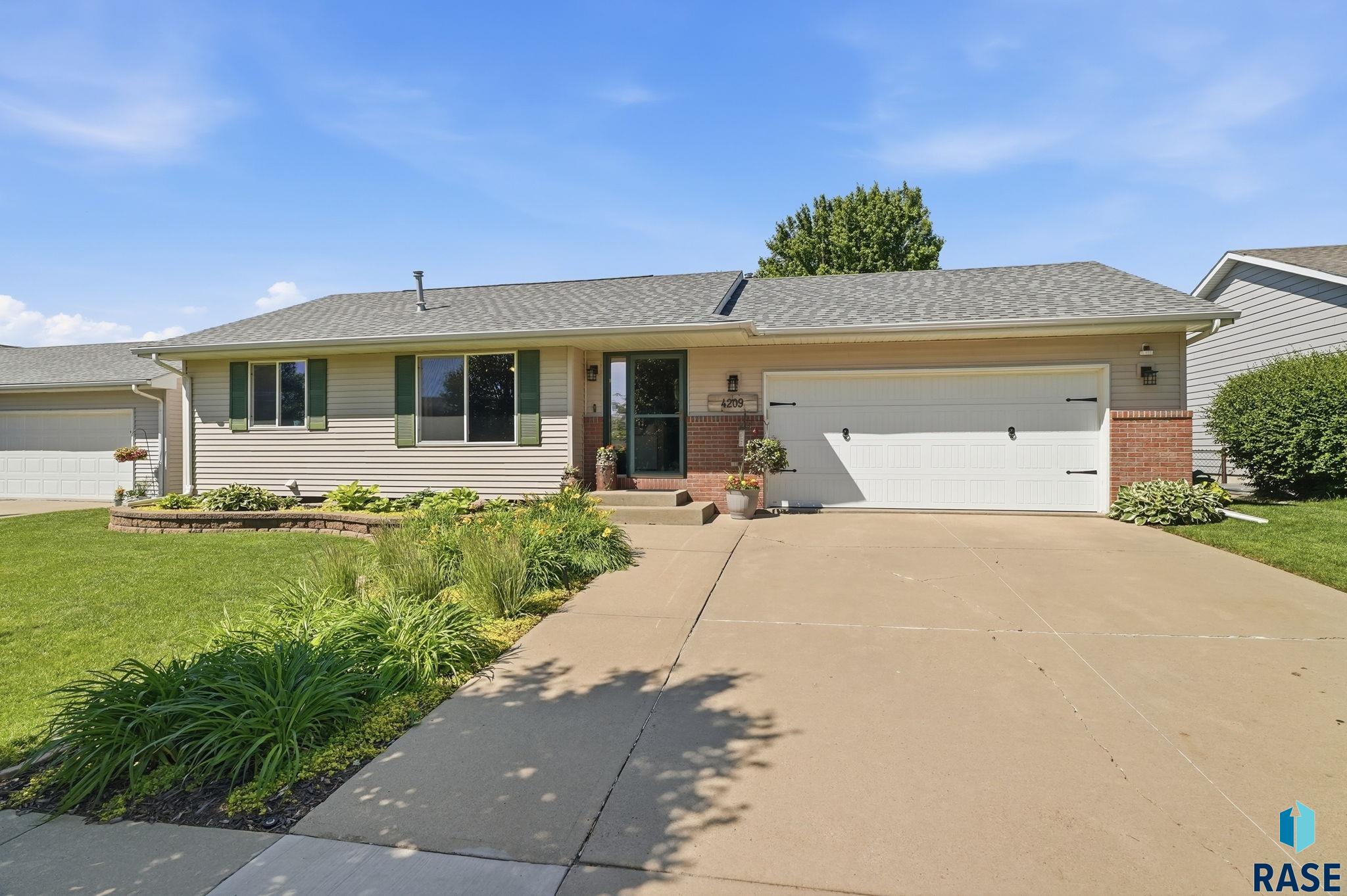 4209 Alaska Ave