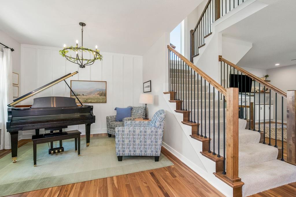 2018 SW Red Barn Lane
