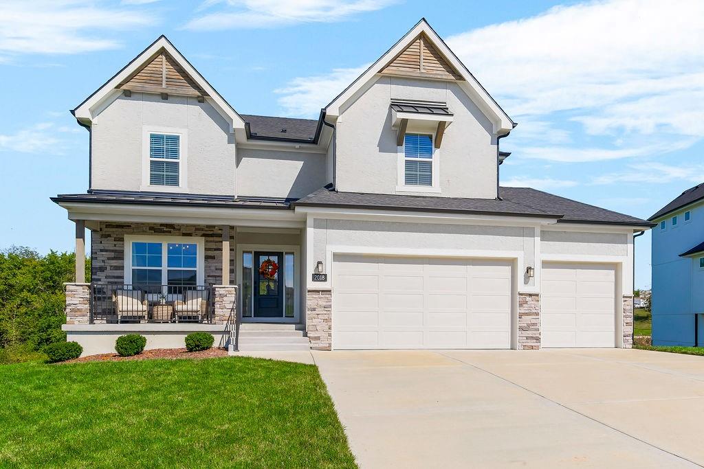 2018 SW Red Barn Lane
