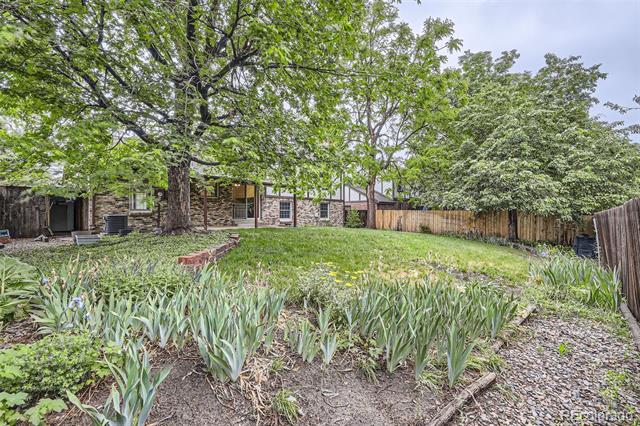 2556 S Eagle Circle