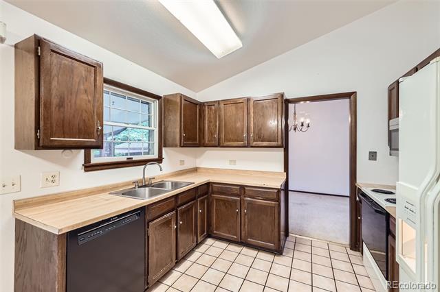 2556 S Eagle Circle