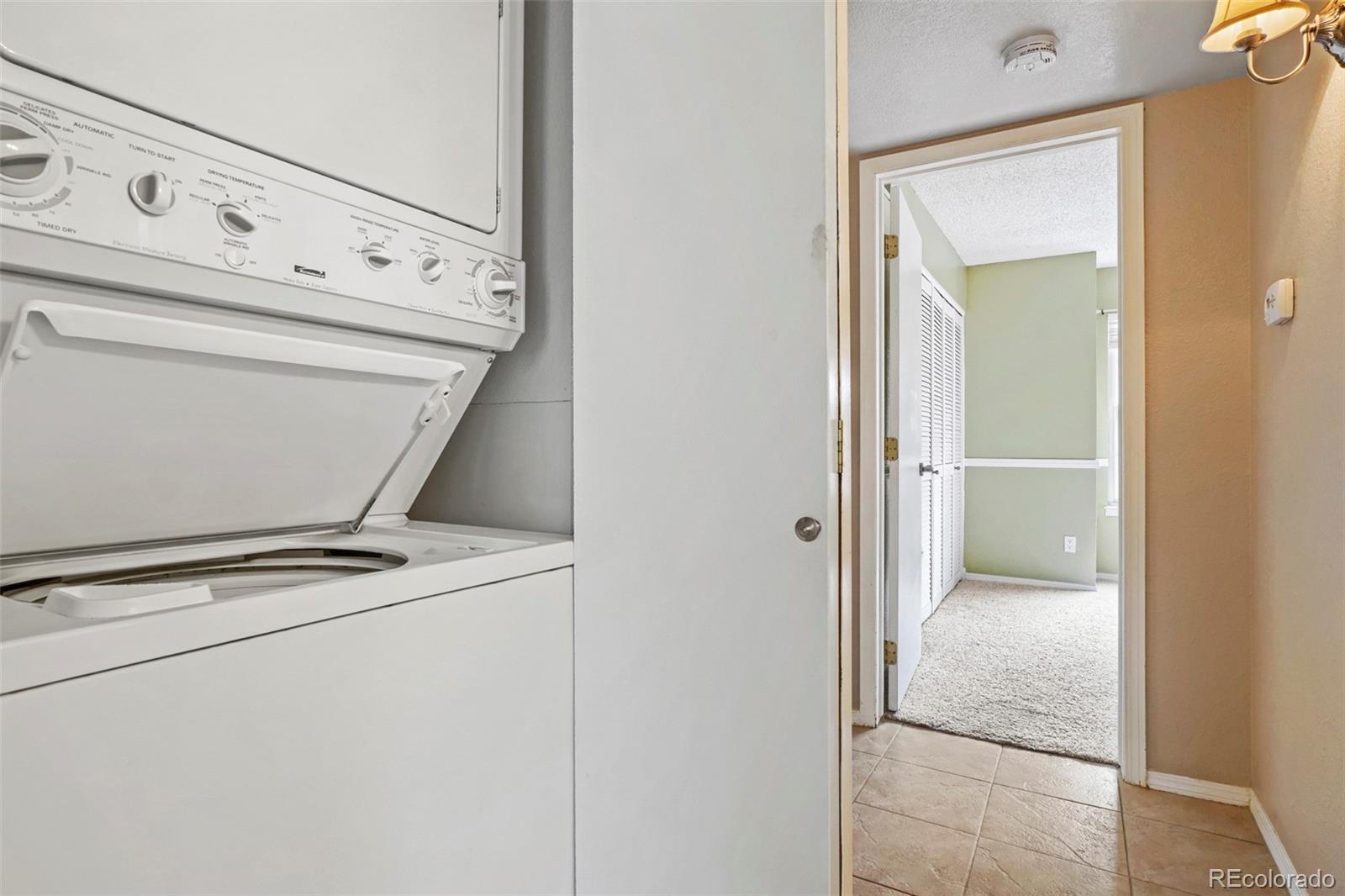 2710 E Otero Place Unit: 4