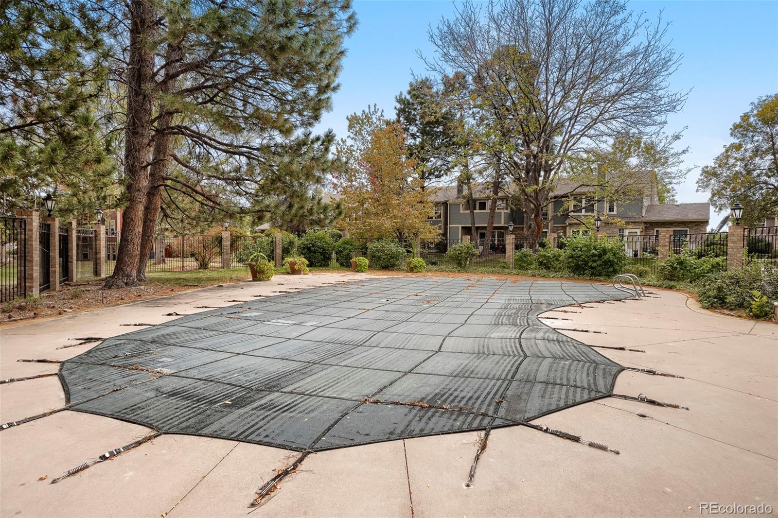 2710 E Otero Place Unit: 4