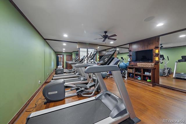 9494 Vista Hill Lane