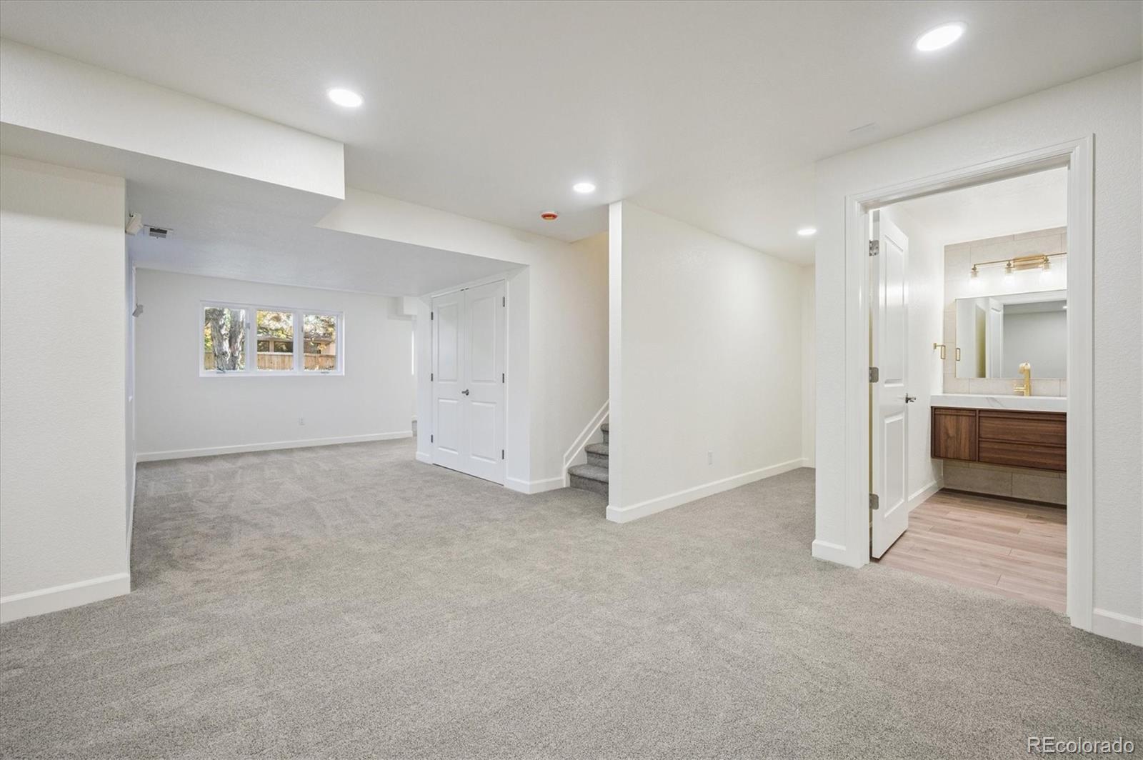 7604 S Platteview Drive