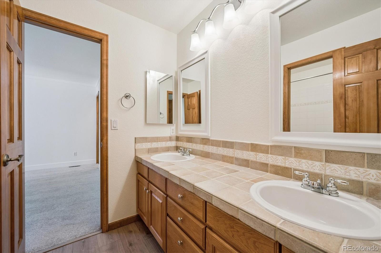 7604 S Platteview Drive