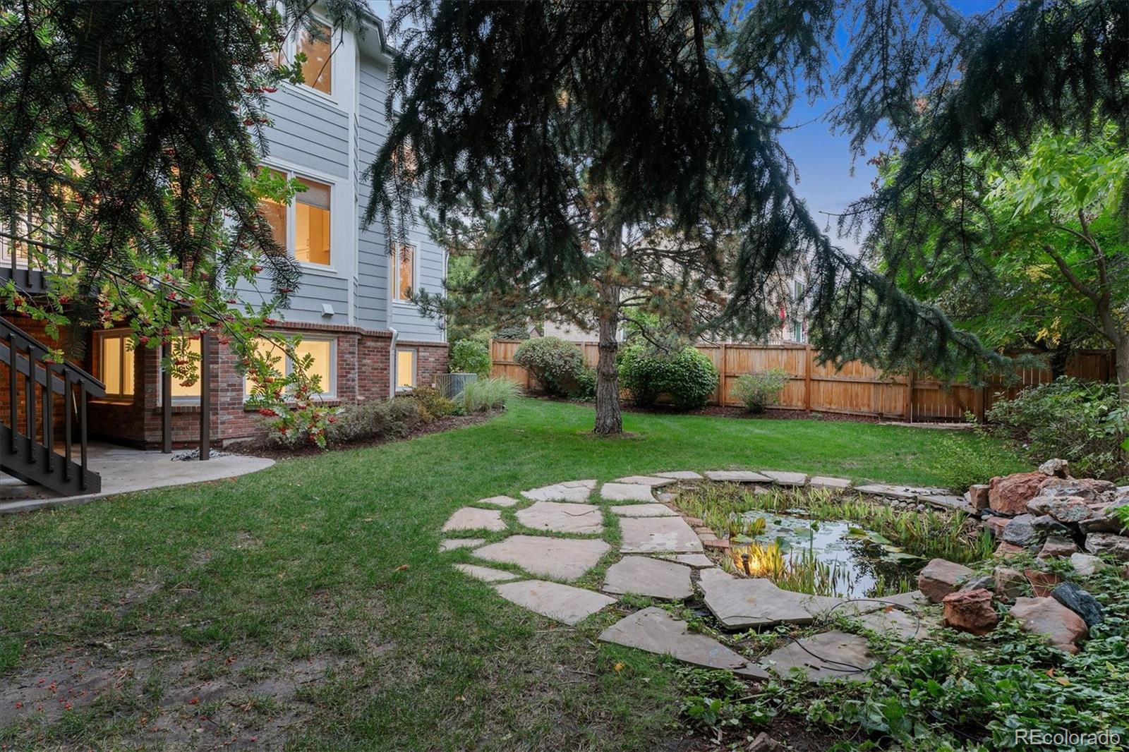 7604 S Platteview Drive