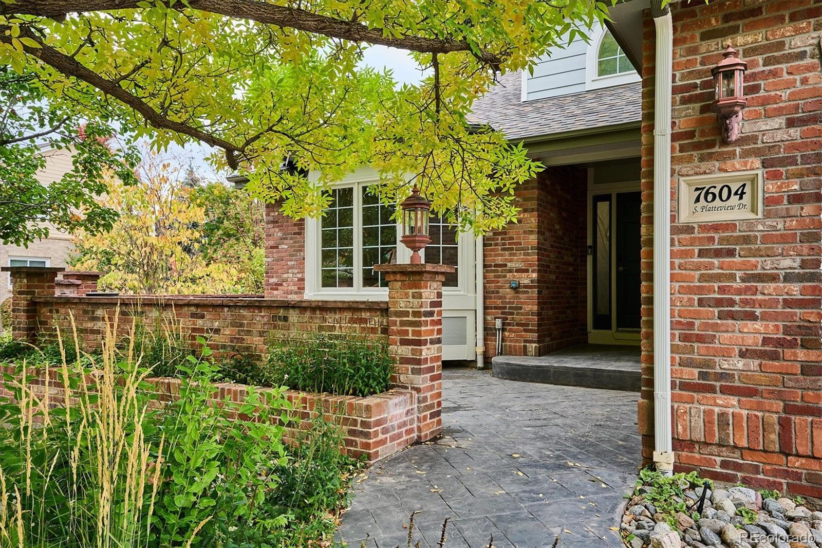 7604 S Platteview Drive