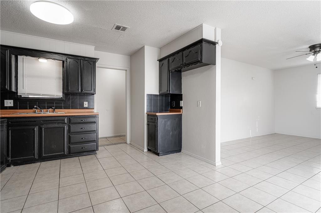 3332 Greenbrier Terrace