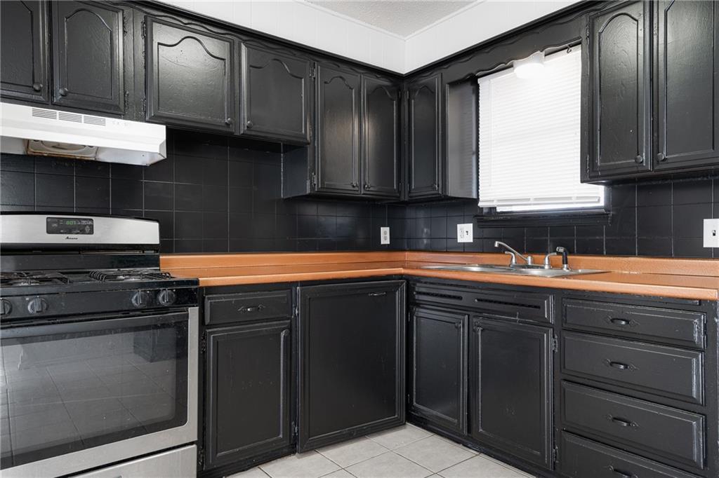 3332 Greenbrier Terrace